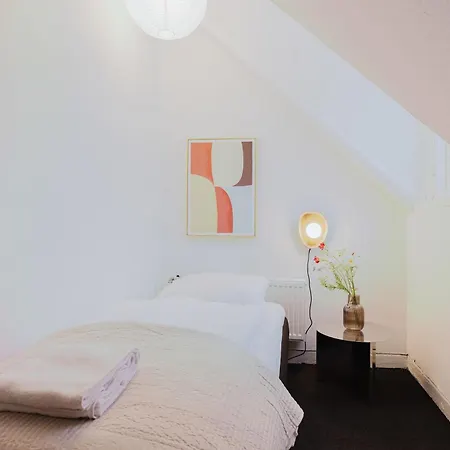 Room, Lakes Solo Leilighet *